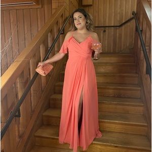 AZAZIE DAKOTA
A-Line V-Neck Pleated Chiffon Floor-Length Dress size A12